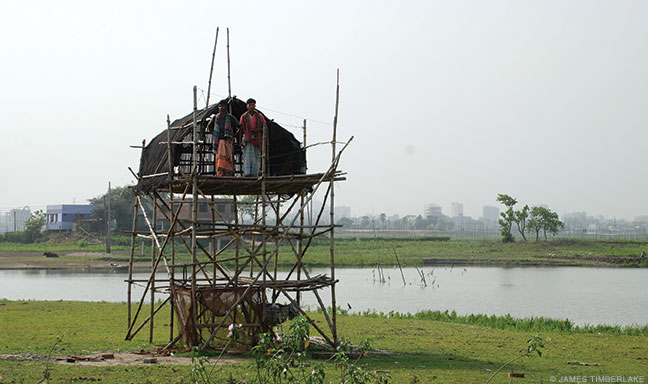 Dwelling platform on Dhaka’s outskirts, elevated to avoid regular flooding.