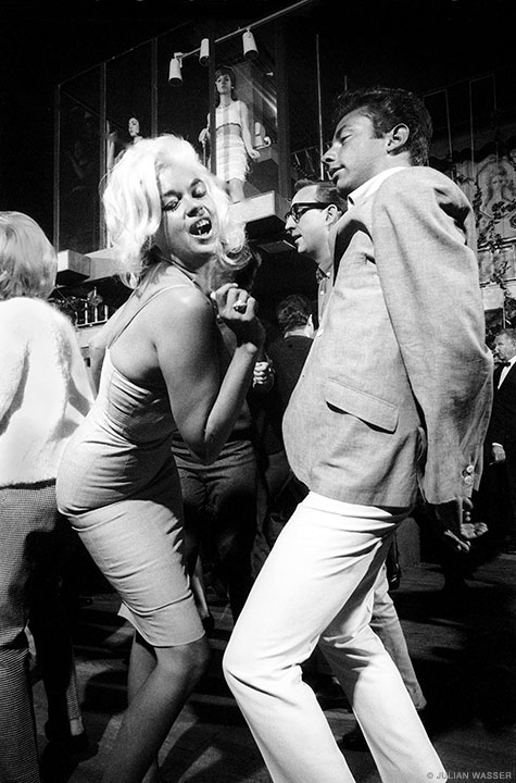 Hollywood Eden: Jayne Mansfield dancing at the Whisky à Go Go (1964, Life).